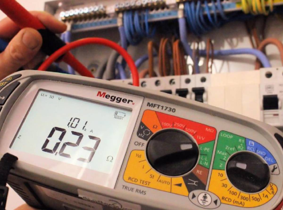 Electricians in Woking and Surrey